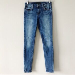 Joe’s Jeans The Skinny in Corrine Wash Sz 25 EUC
